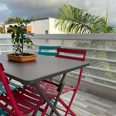 Appartement « L'Escale » à Le Port Extérieur photo
