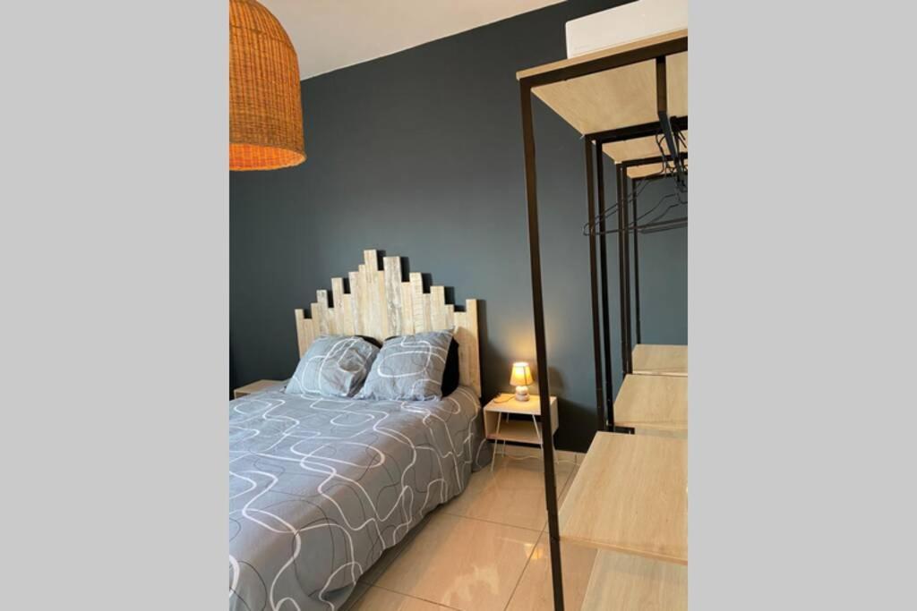 Appartement « L'Escale » à Le Port Extérieur photo